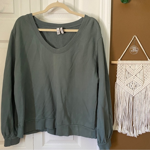 Zella Tops - SOLD ON INSTA